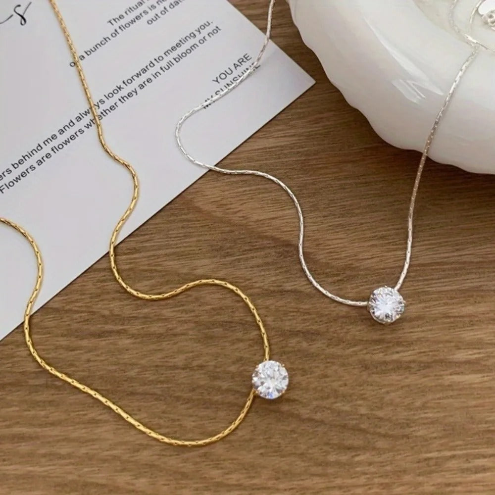 Collar de Moissanite Cléa