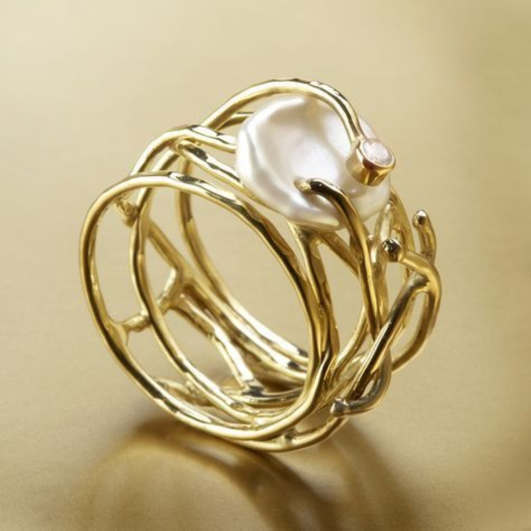 SAMIRA | Anillo fino dorado con perlas