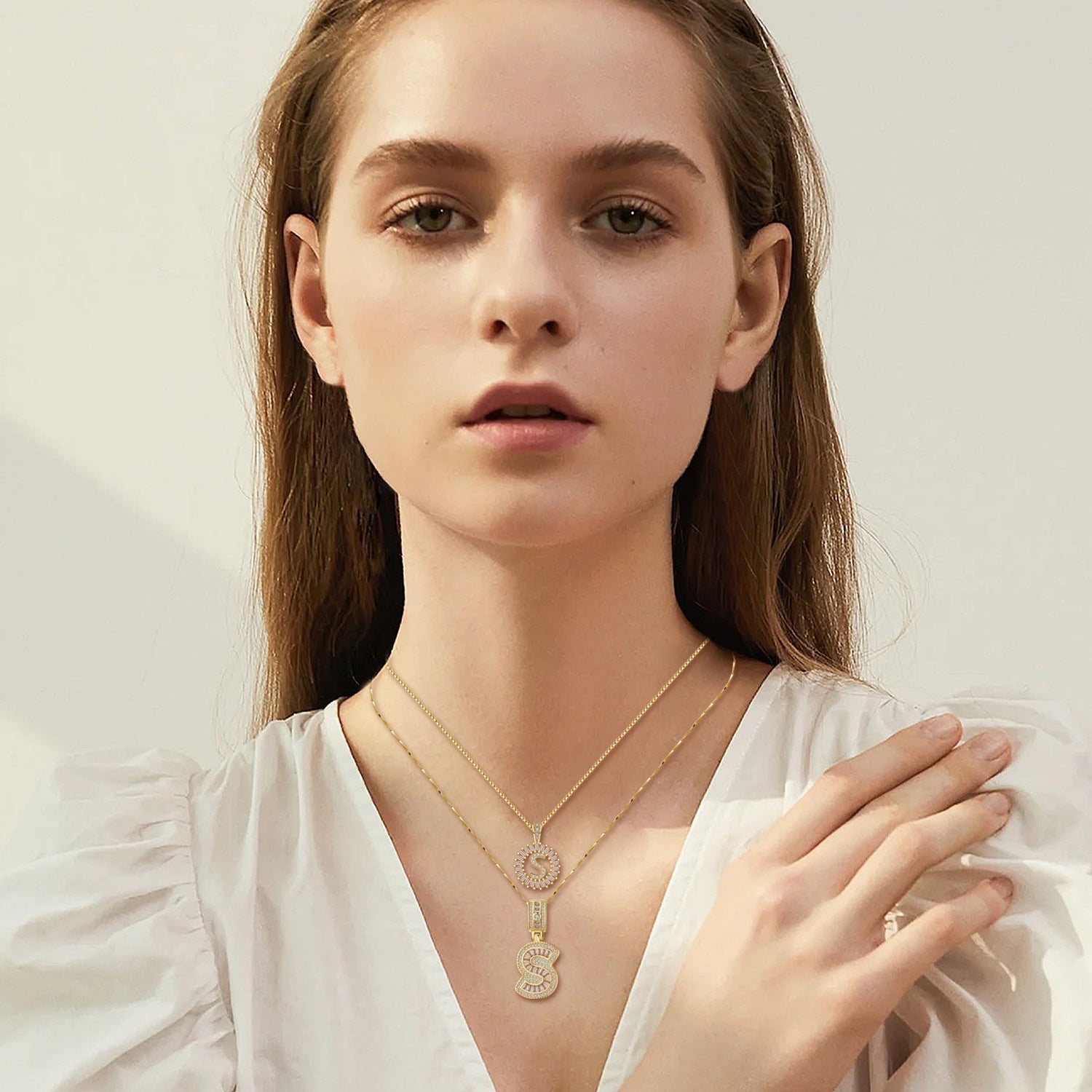 Collar con inicial incrustada | Oro