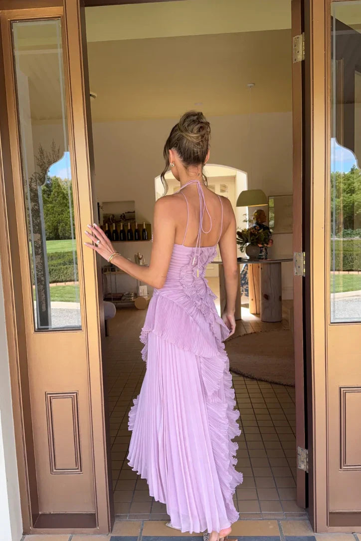 VESTIDO CON VOLANTES ESCOTE HALTER 