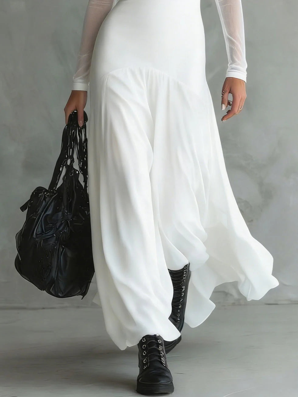 Vestido Largo Fluido de Corte Elegante