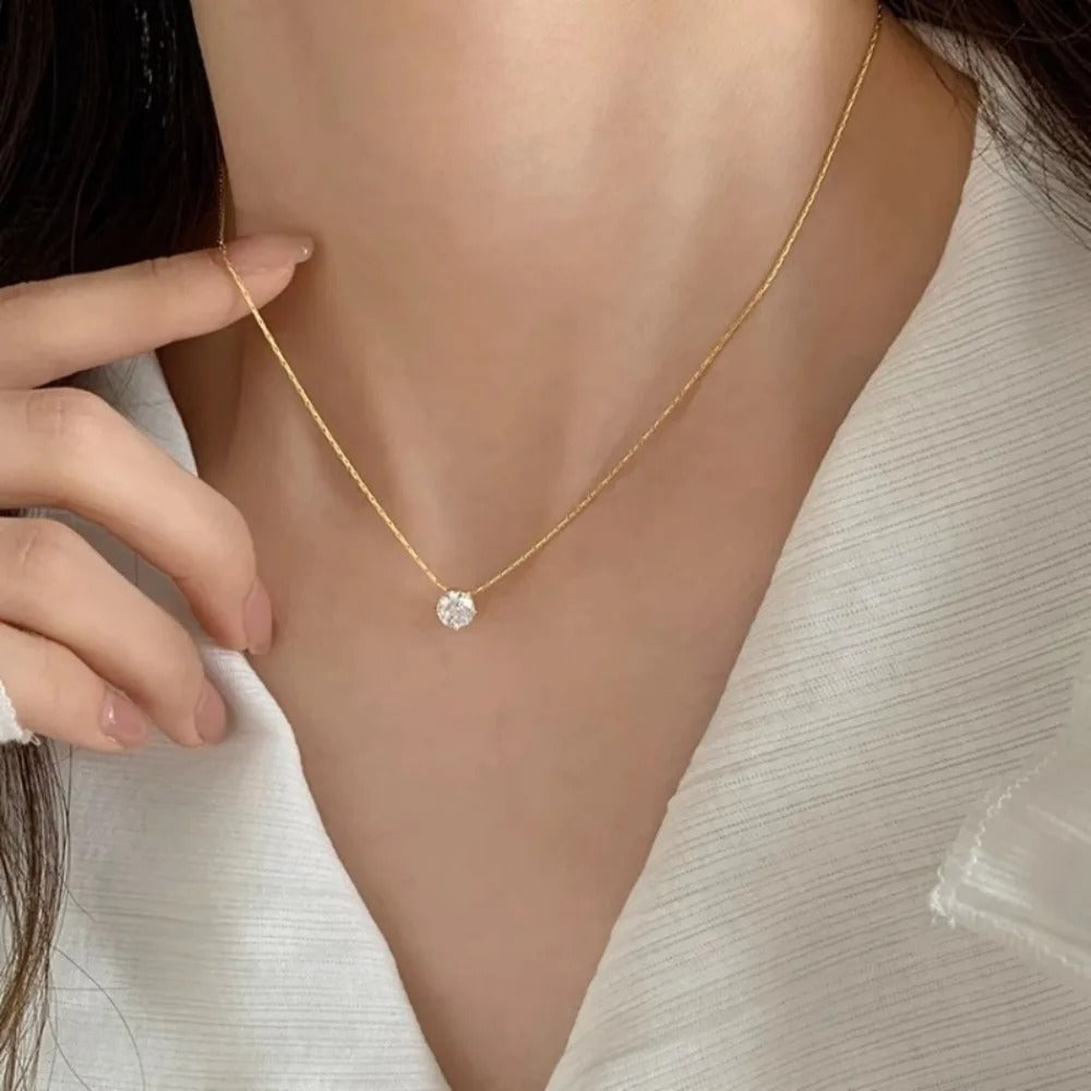 Collar de Moissanite Cléa