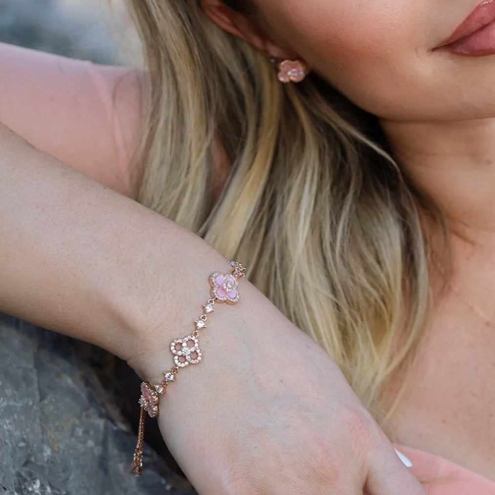Set Sakura Cleef – Brazalete, Pendientes & Collar