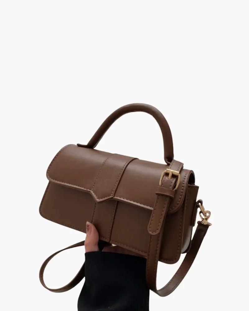 /ClaraSilen/ El bolso de París