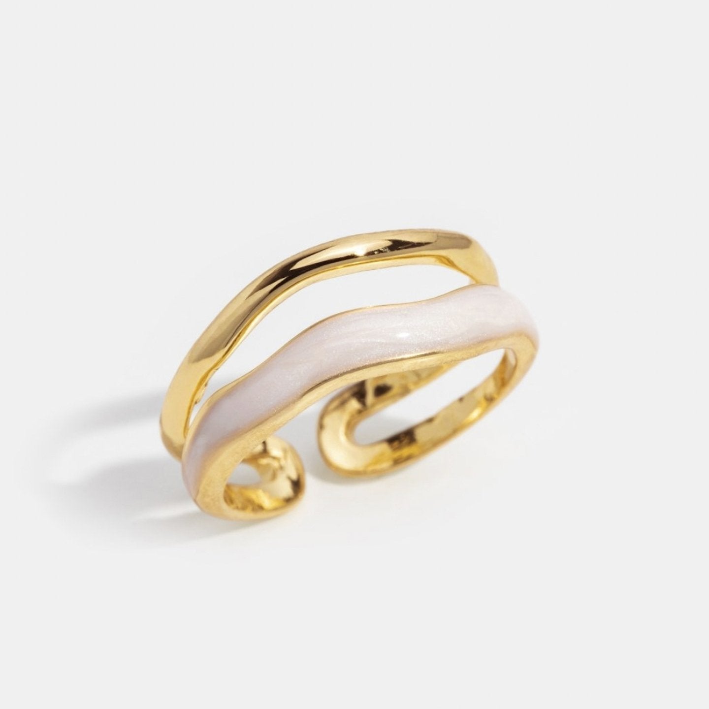 Anillo Dorado Sahara con Capas