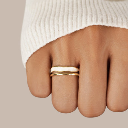 Anillo Dorado Sahara con Capas